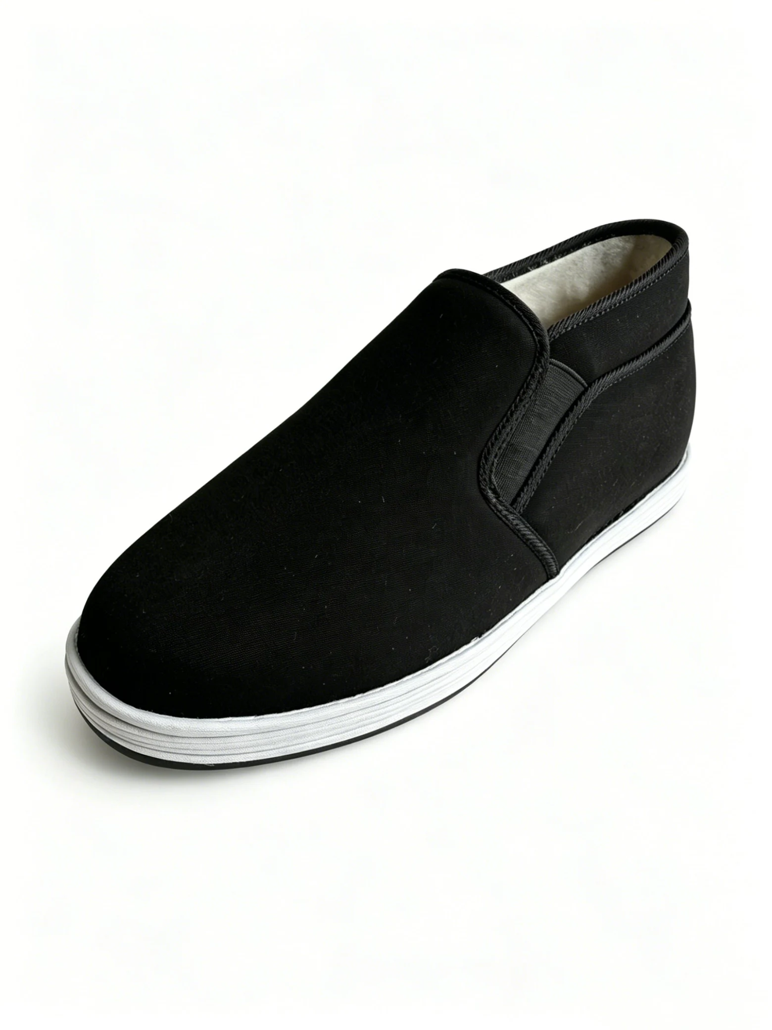 ln w**** | handmade mugwort insole cloth shoes | kardan royal fabric LUNO LN-M4014 men's high-top cotton shoes side profile - featuring a sleek black fabric upper with elastic side panels for easy slip-on wear, a plush white fur lining visible at the collar for winter warmth, and a layered white rubber sole with textured tread for grip; the minimalist design combines traditional craftsmanship with modern comfort, ideal for daily casual use in cold weather.