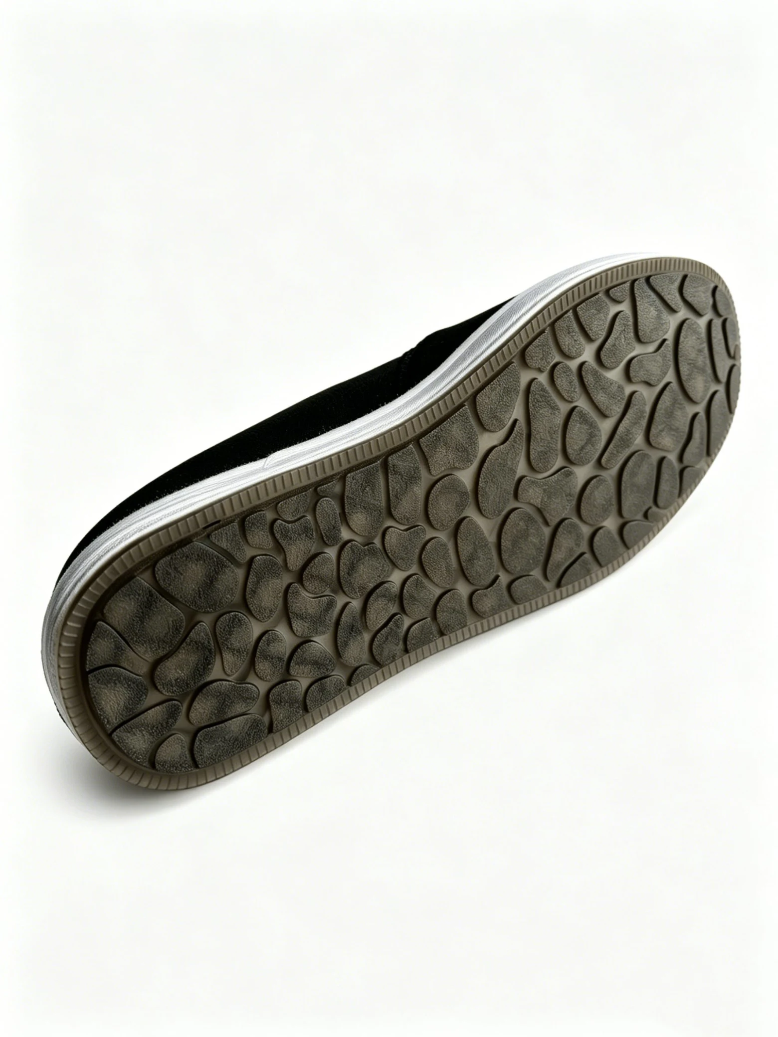 ln w**** | handmade mugwort insole cloth shoes | kardan royal fabric LUNO LN-M4014 men's high-top cotton shoes sole view - showcasing a durable black rubber outsole with organic, pebble-like tread pattern for enhanced grip and slip resistance; the layered white midsole provides cushioning and support, while the embossed brand logo at the heel confirms authenticity; ideal for winter wear with reliable traction on varied surfaces.