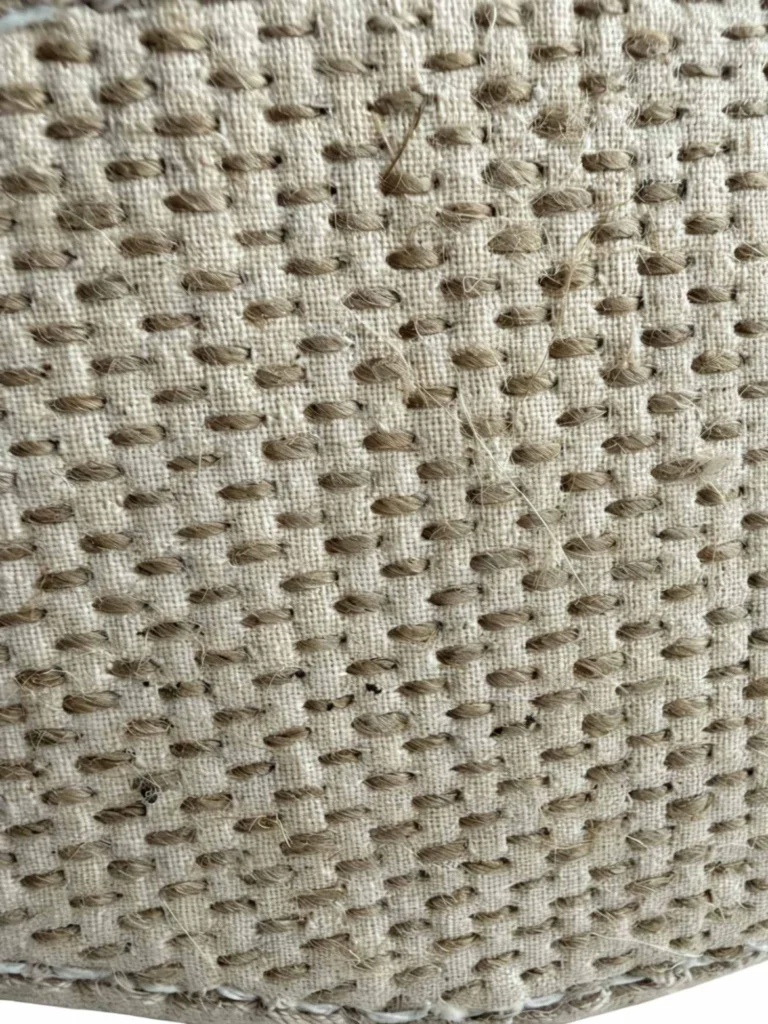 Qiancengdi Shoes: The Art of Handmade Soles Close-up detail of the hand-stitched sole on LUNO LN-M3042 men's cloth shoes - showcasing the intricate woven texture and durable stitching pattern