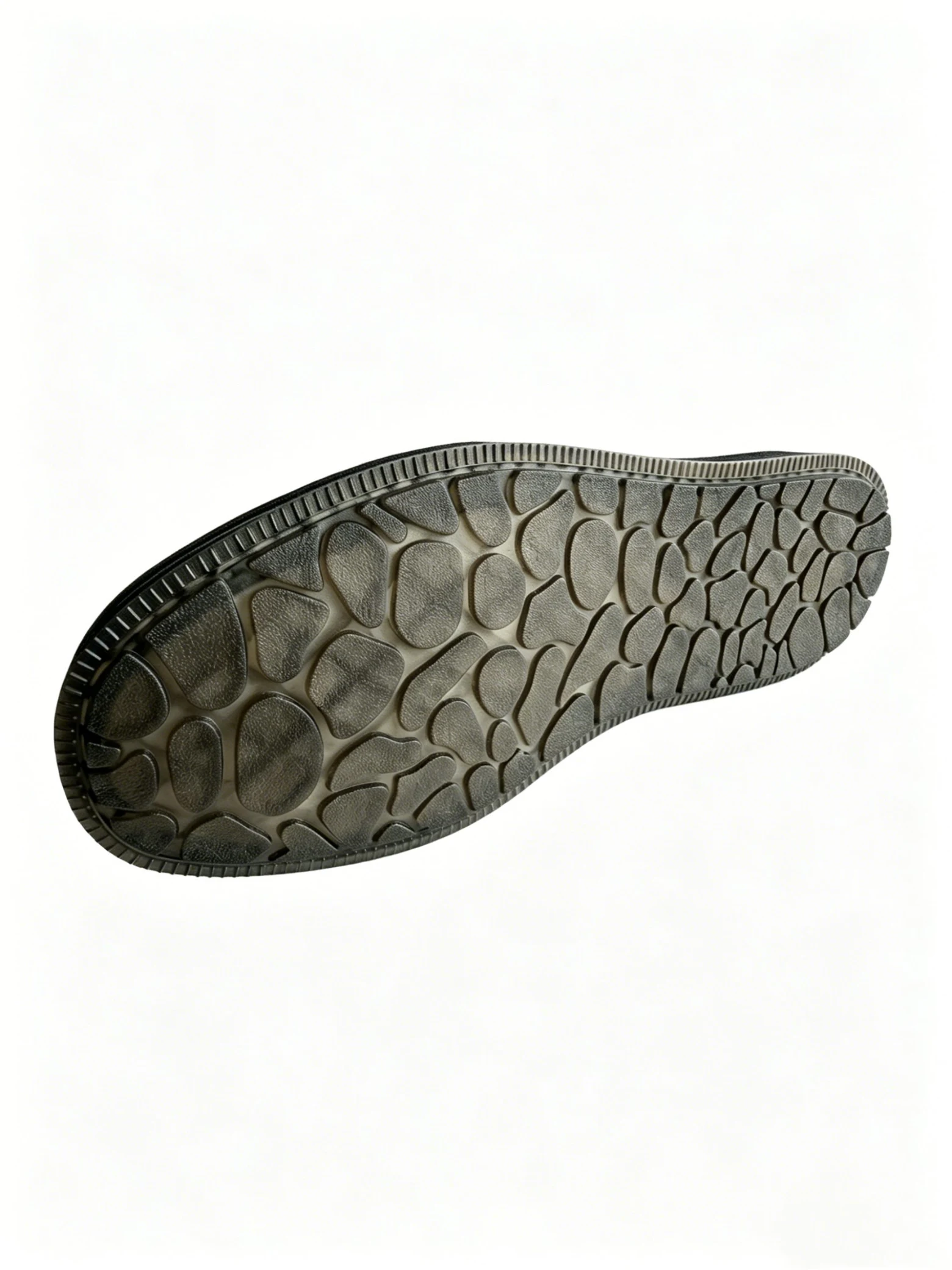 luno ln m4029 traditional chinese cloth shoes embroidered insole LUNO LN-M4029 traditional Chinese cloth shoes sole view - featuring a durable black rubber outsole with a textured, pebble-like grip pattern designed for enhanced traction and anti-slip performance.